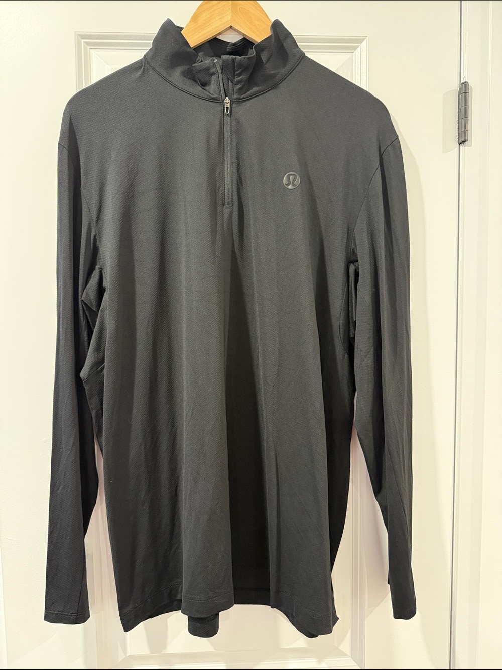 lululemon Men’s Logo Sport Half-Zip Pullover